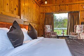 Pumpkin Hotels Corbett, Tusk N Wood