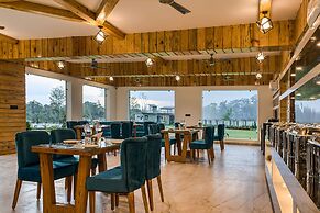 Pumpkin Hotels Corbett, Tusk N Wood