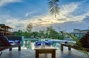 Pumpkin Hotels Corbett, Tusk N Wood