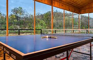 Pumpkin Hotels Corbett, Tusk N Wood