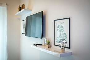 Venus Apartments - Westside Residence