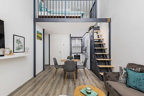 Venus Apartments - Westside Residence