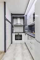 Venus Apartments - Westside Residence