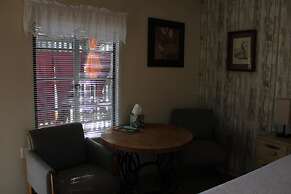 The Bonnie Inn Unit 1