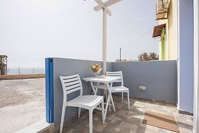 Santorita Suites