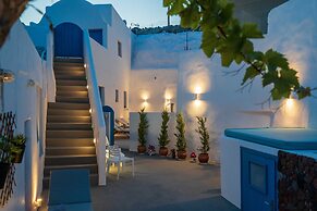 Santorita Suites