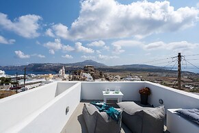 Santorita Suites