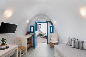 Santorita Suites