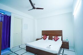 Roomshala 045 Galaxy Noida 35