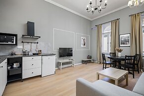 Venus Apartments - Akacfa street I