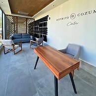 New Downtown Condo with Rooftop Pool