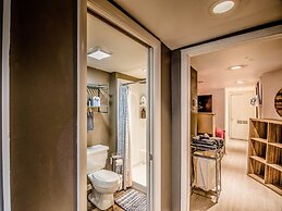 Downtown Artist Enclave