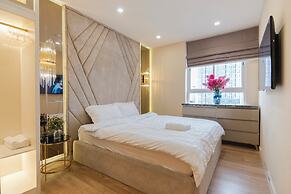 Le Places The Grand Riverside Saigon Apartment