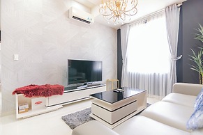 Le Places The Grand Riverside Saigon Apartment