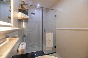 Le Places The Grand Riverside Saigon Apartment