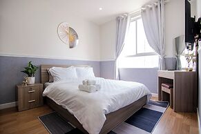 Le Places The Grand Riverside Saigon Apartment