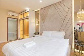 Le Places The Grand Riverside Saigon Apartment