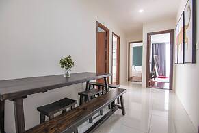 Le Places The Grand Riverside Saigon Apartment