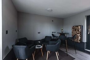 Rabat l.o. MDINA-THE BEDROOM-TUB