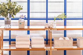 Blue Hippo Hotel