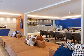 Blue Hippo Hotel