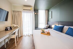 Blue Hippo Hotel
