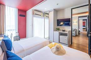 Blue Hippo Hotel