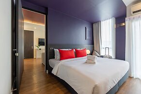 Blue Hippo Hotel