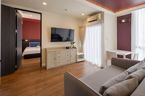 Blue Hippo Hotel