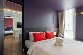 Blue Hippo Hotel