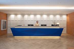 Blue Hippo Hotel