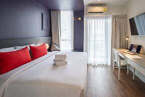 Blue Hippo Hotel