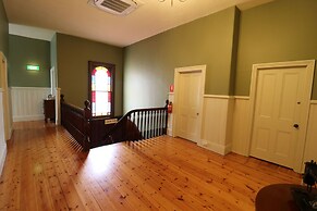 Exchange Hotel Beaconsfield