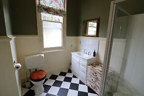 Exchange Hotel Beaconsfield