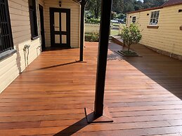 Exchange Hotel Beaconsfield