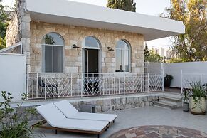 KHAN EIN KAREM BOUTIQUE HOTEL