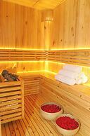 Golden Lotus Luxury Hotel Da Nang