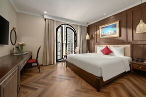 Golden Lotus Luxury Hotel Da Nang