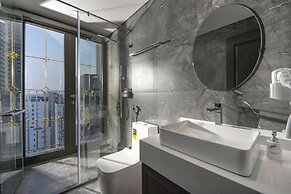 Golden Lotus Luxury Hotel Da Nang