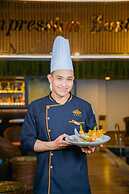 Golden Lotus Luxury Hotel Da Nang