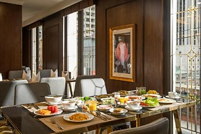 Golden Lotus Luxury Hotel Da Nang