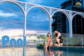 Golden Lotus Luxury Hotel Da Nang