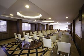 THE CASTELLO RESIDENCY