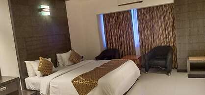 THE CASTELLO RESIDENCY