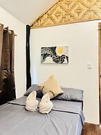 Banlaw Pool & Garden