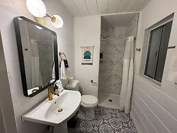 Three Pines Cabins Lodge