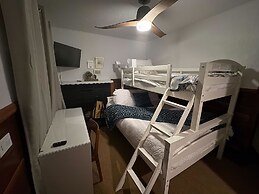 Three Pines Cabins Lodge