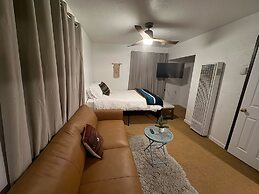 Three Pines Cabins Lodge