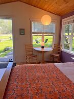 Lopez Farm Cottages & Tent Camping