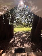 Lopez Farm Cottages & Tent Camping